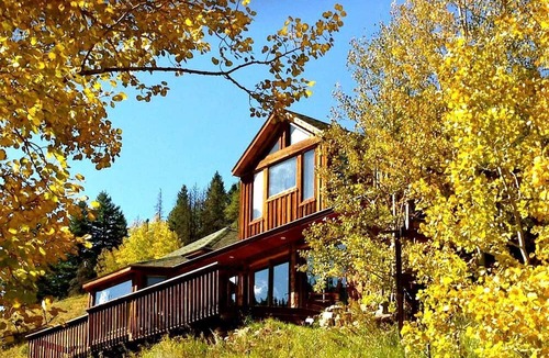 Nederland Cabin | Charming Cabin with Mountain Views near Indian Peaks Wilderness in Nederland, Colorado
