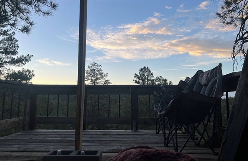 Boncarbo Cabin | Charming Convertible A Frame Cabin 1-bedroom cabin in Boncarbo