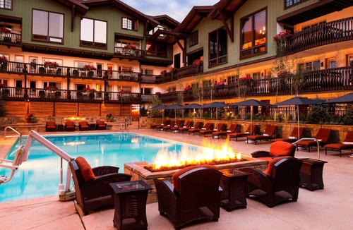 Vail Cabin | Charming Lodge Room with 2 Doubles | Lodge at Vail