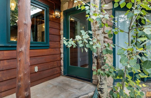 Cascade-Chipita Park Apartment | Charming Private Mountain Haven with Hot Tub; Eco-Friendly!