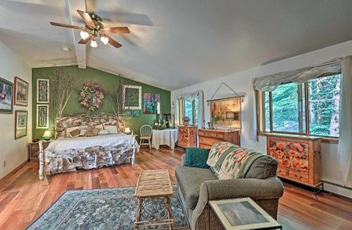 Idaho Springs Apartment | ‘Chicago Creek B & B‘: 1 Mi to Mt Blue Sky!
