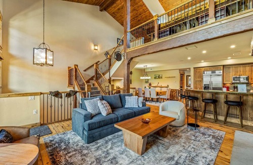 Steamboat Springs House | Cimarron #14 - walk to base, winter ski shuttle, private deck spa, Mountain views!