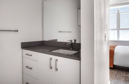 Five Points Apartment | Classic RiNo 2BR w/ Gym, W/D & Pool, nr Larimer St. Dining, by Blueground