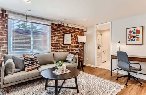 City Park Apartment | Cloud by Modern Midstay/1Block to City Park #C14