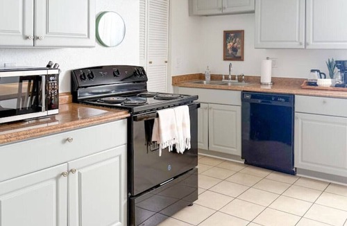 Sheridan House | Colorado Charm | Near Denver & Bear Creek Park