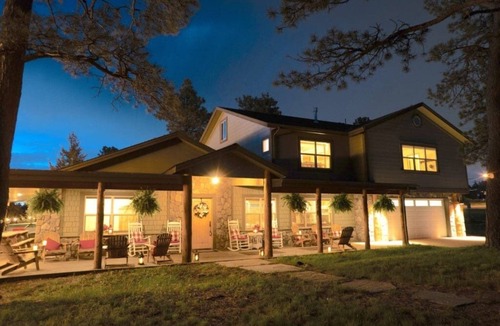 Mount Vernon House | Colorado Family Reunion and Wedding Headquarters
