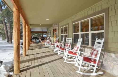 Mount Vernon House | Colorado Family Reunion and Wedding Headquarters