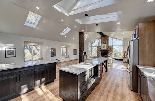 Golden Gate Canyon House | Colorado LoVE Ranch-Mountain Lodge near Red Rocks