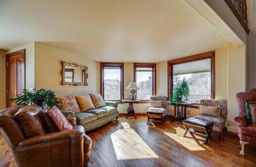 Mountain Shadows House | Colorado Springs Home ~ 4 Mi to Garden of the Gods