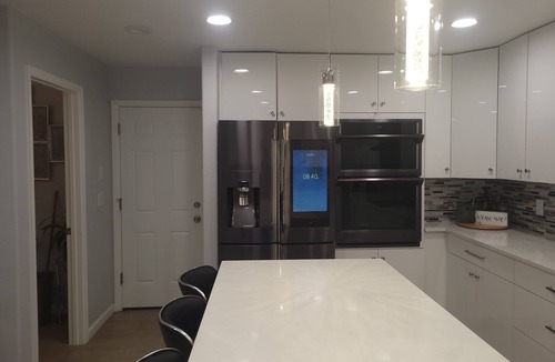 Dupont House | Come and enjoy this beautiful 3 -bedroom 2.5 bathroom