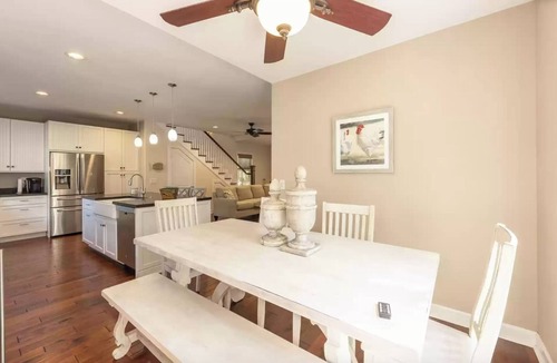 Historic Seaport House | Come stay in an amazing house close to everything! Duvall! North Seaport!