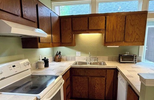 Fort Collins House | Comfortable 3-Bedroom Townhome Near CSU & Spring Creek Trail, Extended Stays