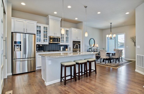 The Meadows House | Comfortable 3 Bedroom Patio Home in the Meadows