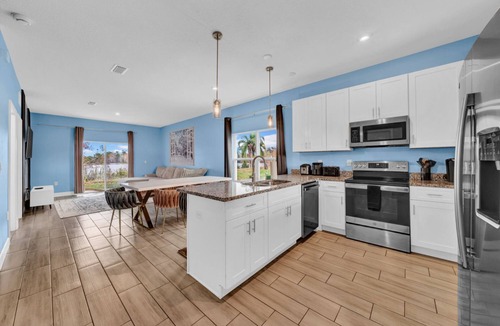 Bridgewater Crossing House | Comfortable 4 bedroom 4 bath Home Near Disney
