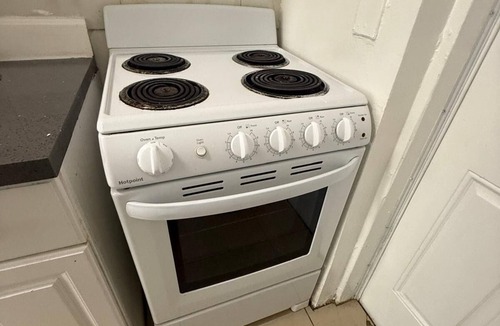 Parkside Apartment | Comfortable Large Studio-J