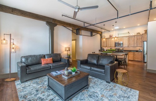 Ouray Condo | Contemporary Cozy Loft | Heart of Downtown | Air Conditioning
