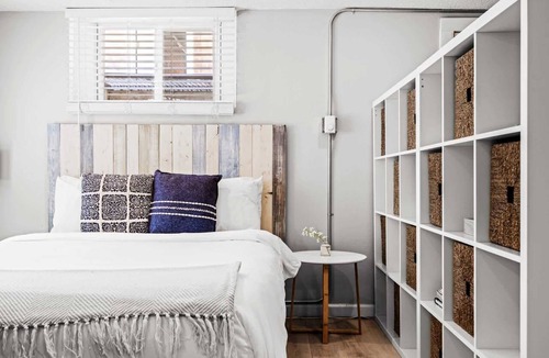 West Colfax Apartment | Contemporary Studio Near Sloan's Lake | 30 Day