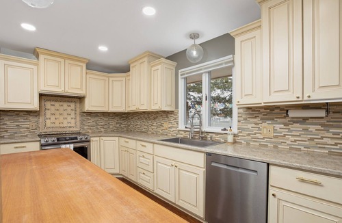 Windsor House | Courtside Estates Luxury Stay w/Pickleball