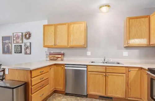 Rigden Farm Condo | Cozy 2-bedroom condo with fitness room, Wi-Fi in Fort Collins, Pet Friendly