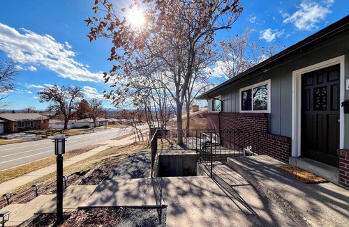 Harvey Park South Apartment | Cozy 2BR ~15 minutes to Red Rocks