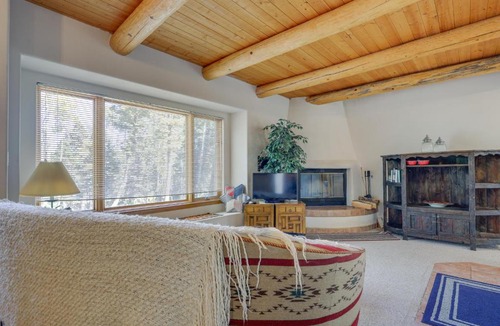 Amalia House | Cozy Amalia Cabin ~ 3 Mi to Endless Blue Resort