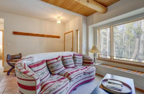Amalia House | Cozy Amalia Cabin ~ 3 Mi to Endless Blue Resort