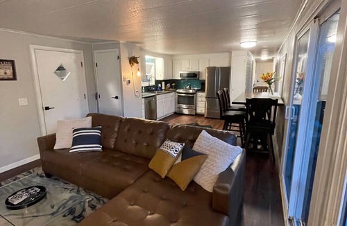 Buford Cabin | Cozy cabin in the heart of off-road heaven! Bring your SxS's and sunscreen!