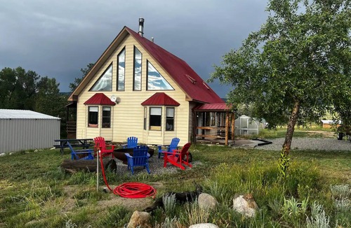 Nathrop Cabin | Cozy Cabin/Private fishing on Chalk Creek