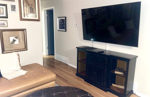 Sable Altura Chambers House | Cozy & Close!