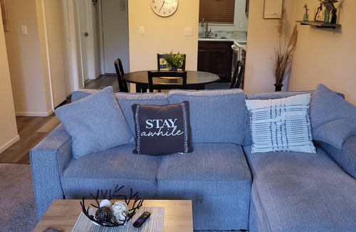 Grand Junction Condo | Cozy condo, walking distance to trails, shops, restaurants, fitness center.