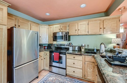 Platt Park House | Cozy Historic Denver Duplex | Private Gym | Easy Drive to Red Rocks