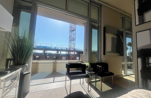 Civic Center Apartment | COZY LUXURIOUS UPSCALE 1-BEDROOM PENTHOUSE DOWNTOWN DENVER!