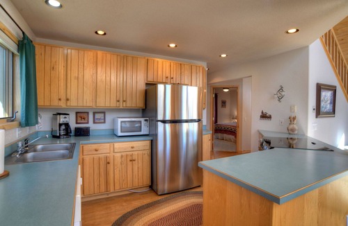 South Fork Cabin | Cozy Mountain Cabin | Near Wolf Creek Ski Area