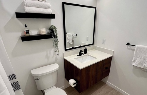 LoDo Apartment | Cozy studio apartment in Denver with AC and gym access
