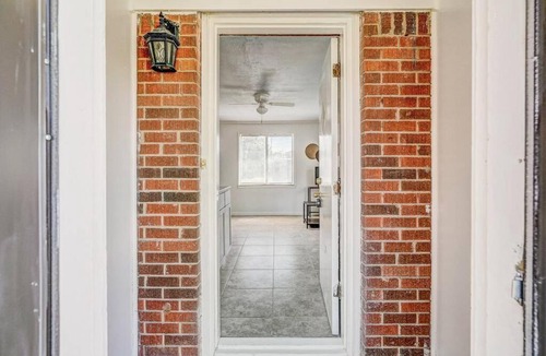 Corridor South Apartment | Cozy Studio Near Paseo Apartment - Fast WiFi