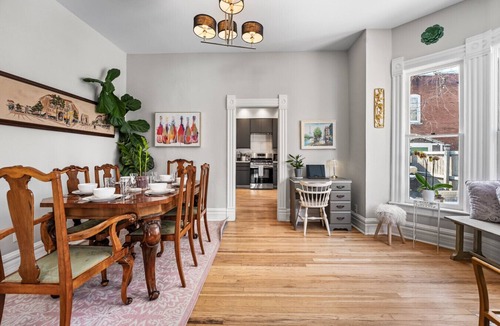 Baker House | Cozy Victorian | King Bed, Private Yard, Walk to SoBo Restaurants