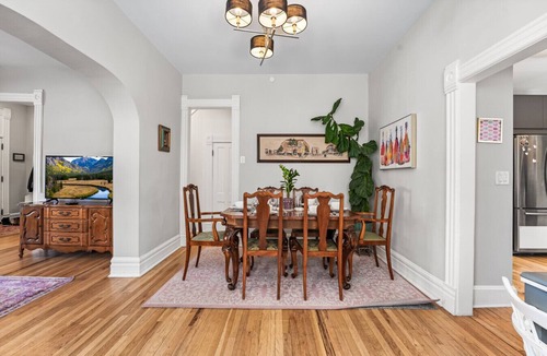 Baker House | Cozy Victorian | King Bed, Private Yard, Walk to SoBo Restaurants