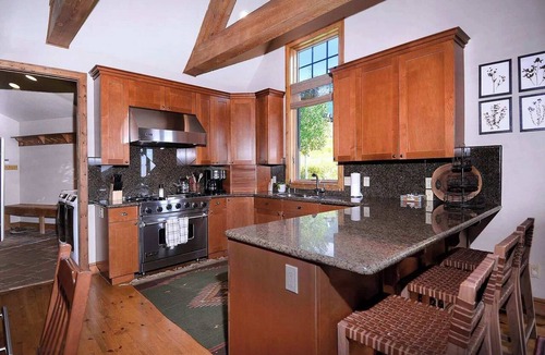 Mount Crested Butte House | Creek Cove, Gorgeous home, hot tub, very private