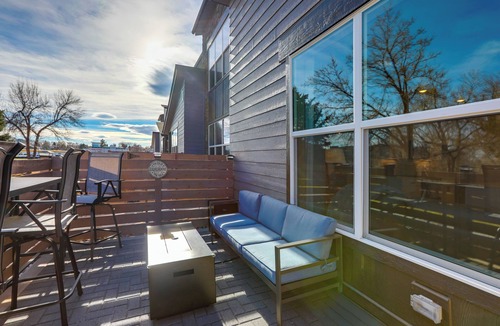 Alta Vista Area House | Creekside Retreat Near Olde Town Arvada