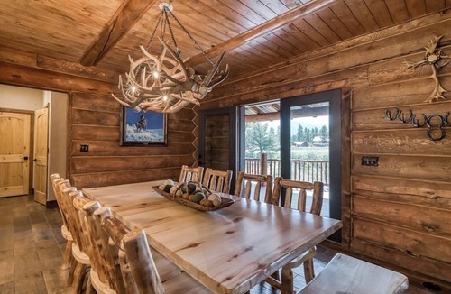 South Fork House | Custom riverfront log home w/hot tub, decks & fireplace