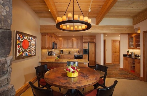 Aspen Condo | Deluxe 2 Bedroom Apartments at Resort with Outdoor Pool & Hot Tub