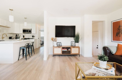 Wheat Ridge House | Denver Getaway Western Retreat Newly Renovated Close to DT, I70 & Red Rocks!