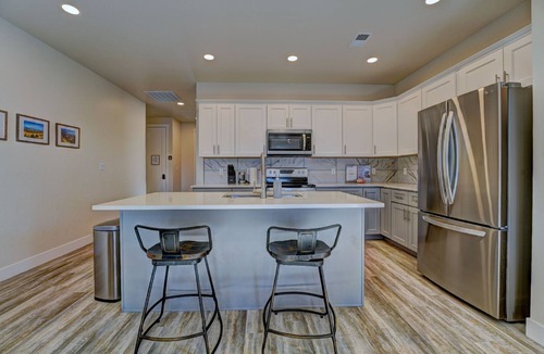 Fruita House | Desert Mineral Ascent- 2B2B Game Room Pet Friendly Views of CO National Monument