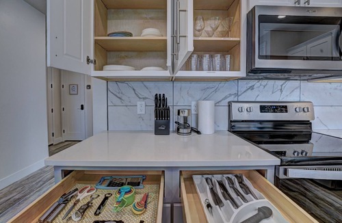 Fruita House | Desert Mineral Ascent- 2B2B Game Room Pet Friendly Views of CO National Monument