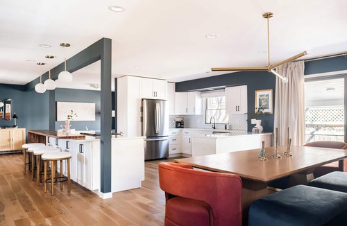 Oak Park House | Designer home near Denver & Red Rocks w/Hot Tub