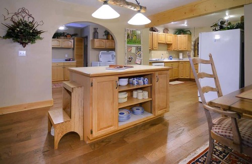 Gunnison House | Diamond On The River