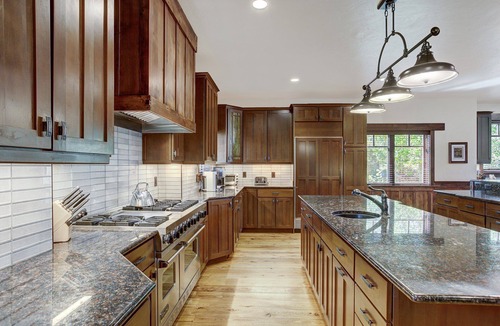 Christie Heights House | Double Diamond Lodge by the Nordic Ski Trails! Luxury, Views, Foosball, xBox, & Billiards