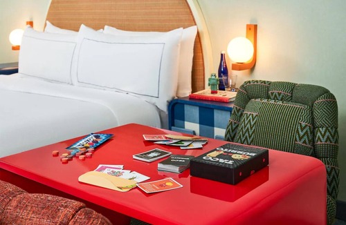 Downtown Denver Hotel | Downtown Denver Stay | Quirky Pop-Culture Rooms & Retro Vibes
