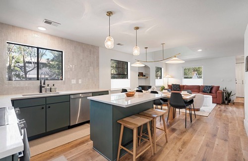 Whittier House | Downtown Zen Retreat: 2 Kings + Sauna