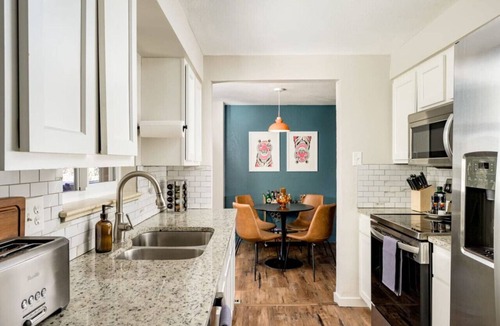Alta Vista Area House | Dreamy Hideaway | Hot Tub | Gaming Nook